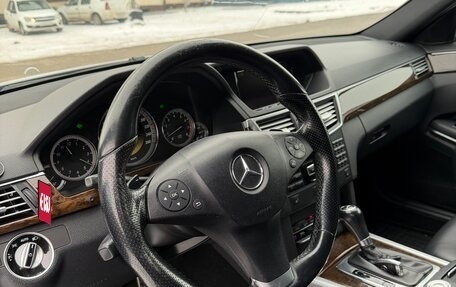 Mercedes-Benz E-Класс, 2011 год, 1 800 000 рублей, 24 фотография