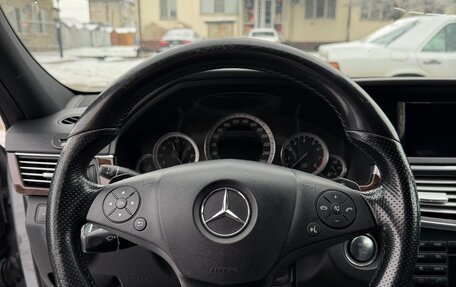 Mercedes-Benz E-Класс, 2011 год, 1 800 000 рублей, 31 фотография