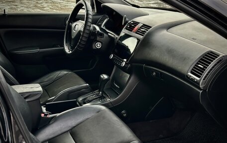 Honda Accord VII рестайлинг, 2004 год, 700 000 рублей, 8 фотография