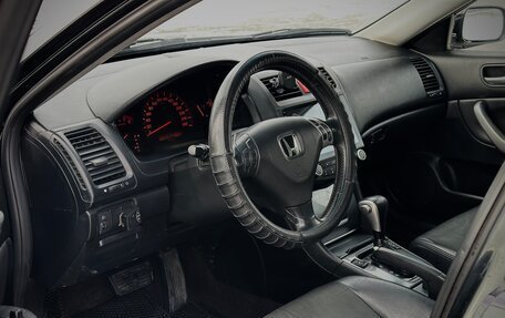 Honda Accord VII рестайлинг, 2004 год, 700 000 рублей, 9 фотография