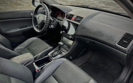 Honda Accord VII рестайлинг, 2004 год, 700 000 рублей, 6 фотография