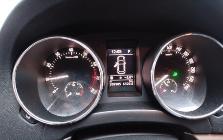 Skoda Yeti I рестайлинг, 2014 год, 800 000 рублей, 9 фотография