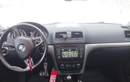 Skoda Yeti I рестайлинг, 2014 год, 800 000 рублей, 10 фотография