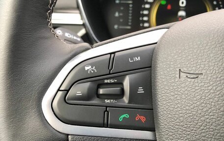 Geely Atlas, 2024 год, 2 600 000 рублей, 12 фотография