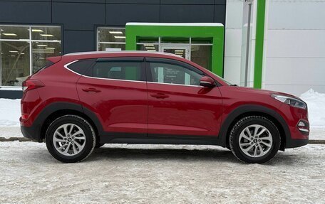 Hyundai Tucson III, 2018 год, 2 100 000 рублей, 4 фотография