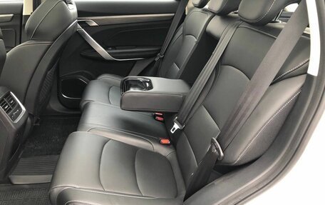 Geely Atlas, 2024 год, 2 600 000 рублей, 22 фотография