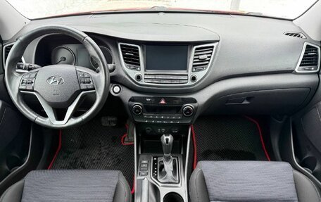 Hyundai Tucson III, 2018 год, 2 100 000 рублей, 10 фотография