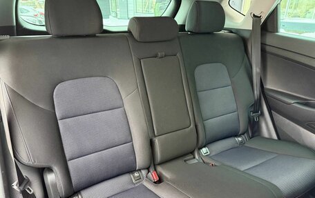 Hyundai Tucson III, 2018 год, 2 100 000 рублей, 17 фотография