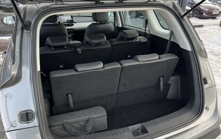 Chevrolet Captiva, 2022 год, 2 190 000 рублей, 12 фотография