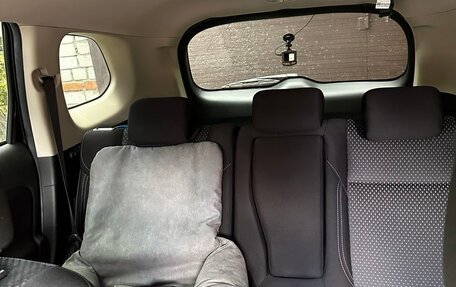 Mitsubishi Outlander III рестайлинг 3, 2021 год, 2 600 000 рублей, 6 фотография