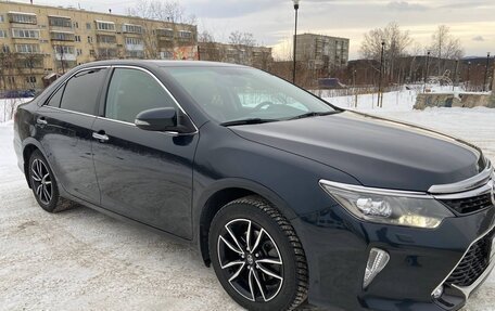 Toyota Camry, 2017 год, 2 100 000 рублей, 3 фотография