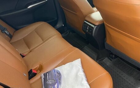 Toyota Camry, 2017 год, 2 100 000 рублей, 10 фотография