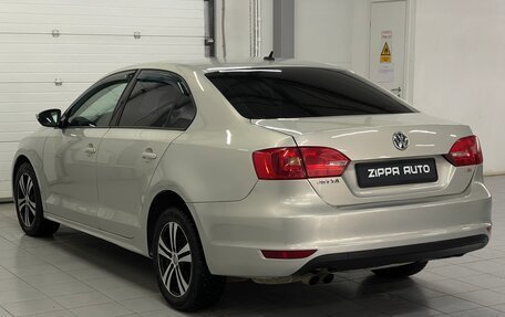 Volkswagen Jetta VI, 2011 год, 949 000 рублей, 6 фотография