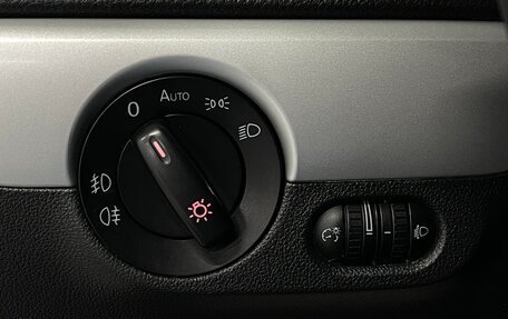 Volkswagen Jetta VI, 2011 год, 949 000 рублей, 14 фотография