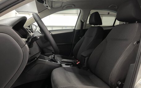 Volkswagen Jetta VI, 2011 год, 949 000 рублей, 17 фотография