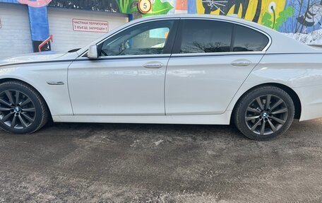 BMW 5 серия, 2013 год, 2 350 000 рублей, 2 фотография