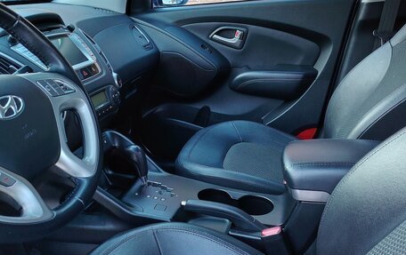 Hyundai ix35 I рестайлинг, 2012 год, 1 090 000 рублей, 10 фотография