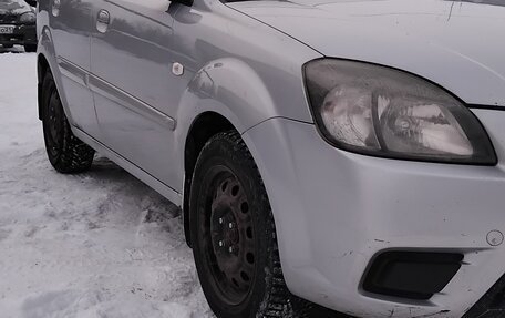 KIA Rio II, 2010 год, 300 000 рублей, 6 фотография