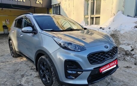 KIA Sportage IV рестайлинг, 2021 год, 2 850 000 рублей, 2 фотография