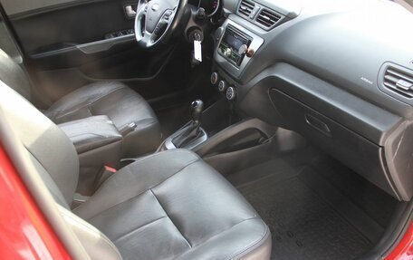 KIA Rio III рестайлинг, 2015 год, 935 000 рублей, 14 фотография