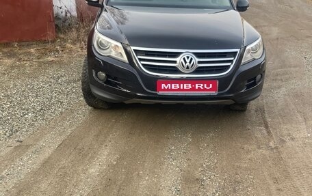 Volkswagen Tiguan I, 2009 год, 899 000 рублей, 1 фотография