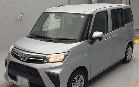 Toyota Roomy I, 2021 год, 690 000 рублей, 1 фотография