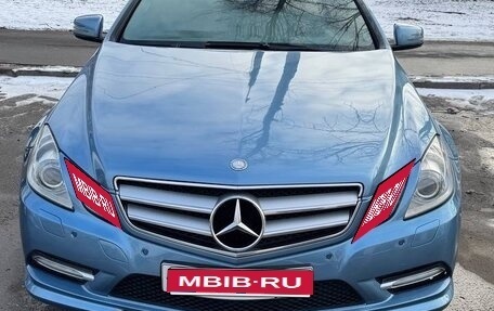 Mercedes-Benz E-Класс, 2012 год, 1 350 000 рублей, 1 фотография