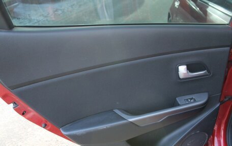 KIA Rio III рестайлинг, 2015 год, 935 000 рублей, 17 фотография