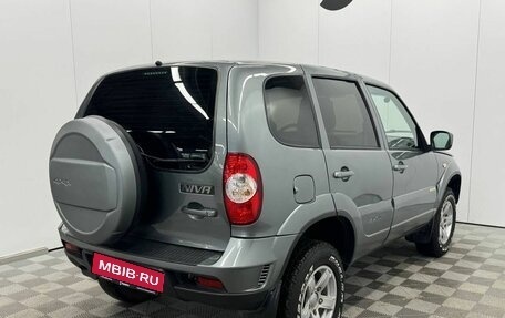 Chevrolet Niva I рестайлинг, 2017 год, 760 000 рублей, 4 фотография