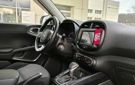 KIA Soul III, 2020 год, 1 990 000 рублей, 19 фотография