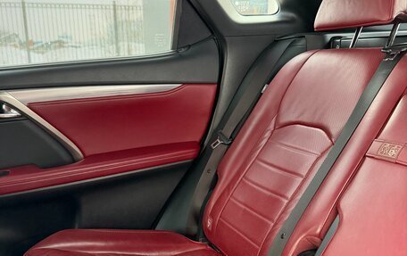 Lexus RX IV рестайлинг, 2017 год, 3 800 000 рублей, 6 фотография