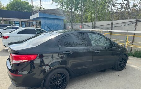 KIA Rio III рестайлинг, 2015 год, 950 000 рублей, 7 фотография