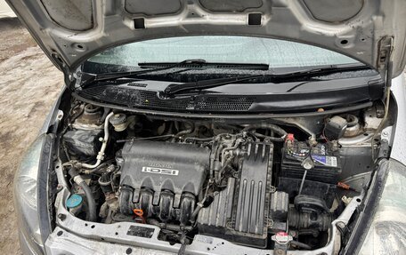 Honda Fit III, 2002 год, 320 000 рублей, 12 фотография