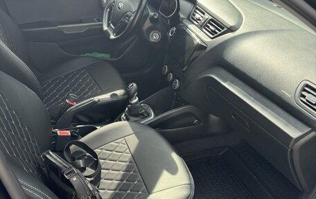 KIA Rio III рестайлинг, 2015 год, 950 000 рублей, 3 фотография