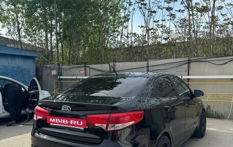 KIA Rio III рестайлинг, 2015 год, 950 000 рублей, 8 фотография