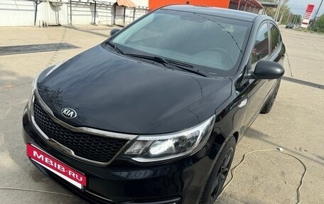KIA Rio III рестайлинг, 2015 год, 950 000 рублей, 5 фотография