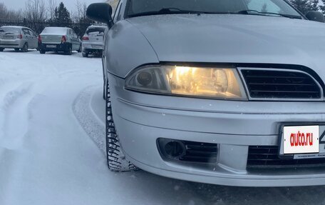 Mitsubishi Carisma I, 2002 год, 285 000 рублей, 3 фотография