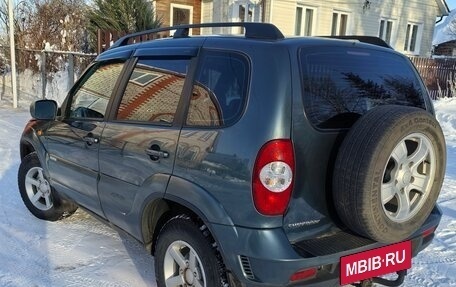 Chevrolet Niva I рестайлинг, 2010 год, 390 000 рублей, 2 фотография