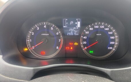 Hyundai Solaris II рестайлинг, 2014 год, 640 000 рублей, 4 фотография