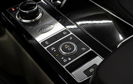 Land Rover Range Rover IV рестайлинг, 2021 год, 9 998 000 рублей, 18 фотография