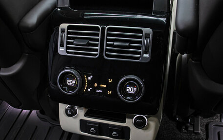 Land Rover Range Rover IV рестайлинг, 2021 год, 9 998 000 рублей, 27 фотография