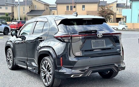 Toyota Yaris Cross, 2022 год, 1 498 000 рублей, 7 фотография