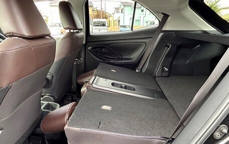 Toyota Yaris Cross, 2022 год, 1 498 000 рублей, 16 фотография