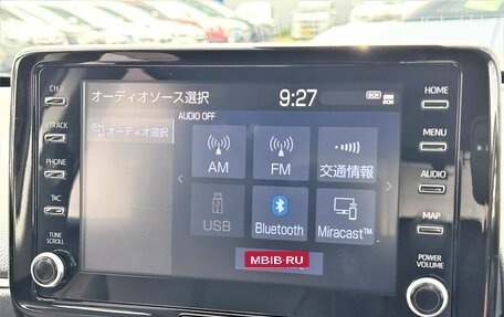 Toyota Yaris Cross, 2022 год, 1 498 000 рублей, 32 фотография