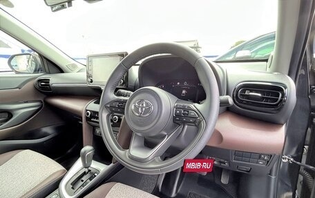 Toyota Yaris Cross, 2022 год, 1 498 000 рублей, 22 фотография