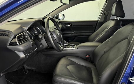 Toyota Camry, 2021 год, 3 400 000 рублей, 11 фотография