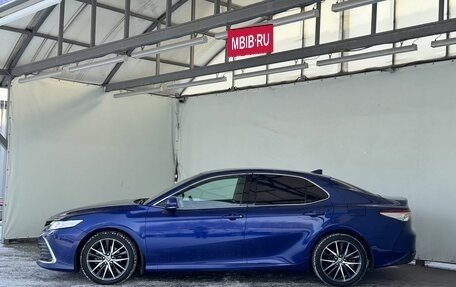 Toyota Camry, 2021 год, 3 400 000 рублей, 9 фотография
