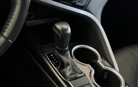 Toyota Camry, 2021 год, 3 400 000 рублей, 16 фотография