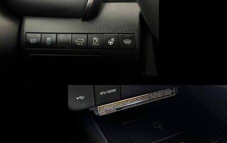 Toyota Camry, 2021 год, 3 400 000 рублей, 20 фотография