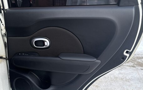 KIA Soul II рестайлинг, 2017 год, 1 375 000 рублей, 18 фотография